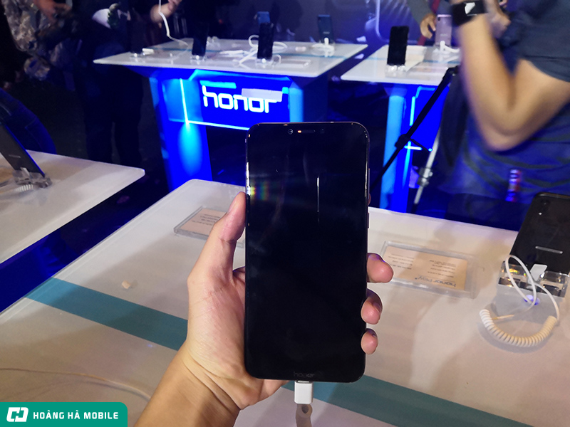 Trên tay nhanh Honor Play