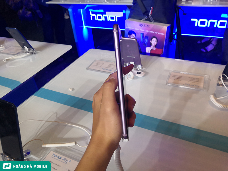 Trên tay nhanh Honor Play