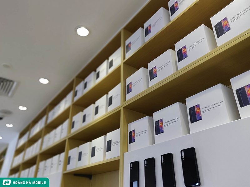 [BỘ ẢNH] Mừng khai trương Brand Shop Huawei đầu tiên tại Việt Nam