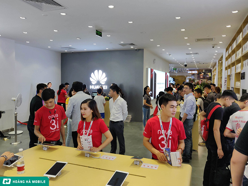 Cửa hàng Huawei chính hãng