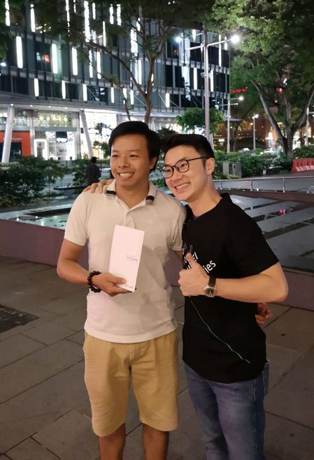 Huawei tặng sạc dự phòng