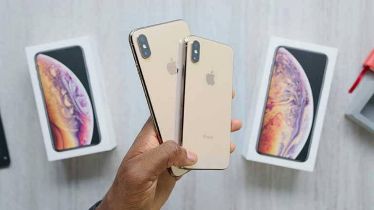 Mở hộp iPhone Xs Max giá hơn “nghìn đô” xem có gì hot