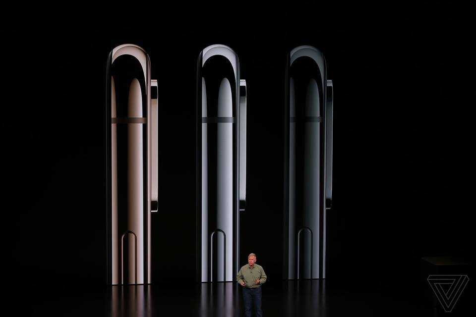 Ra mắt iPhone Xs
