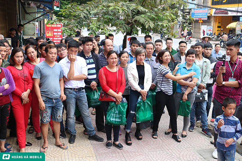 khai-truong-hoang-ha-mobile-bac-ninh-35