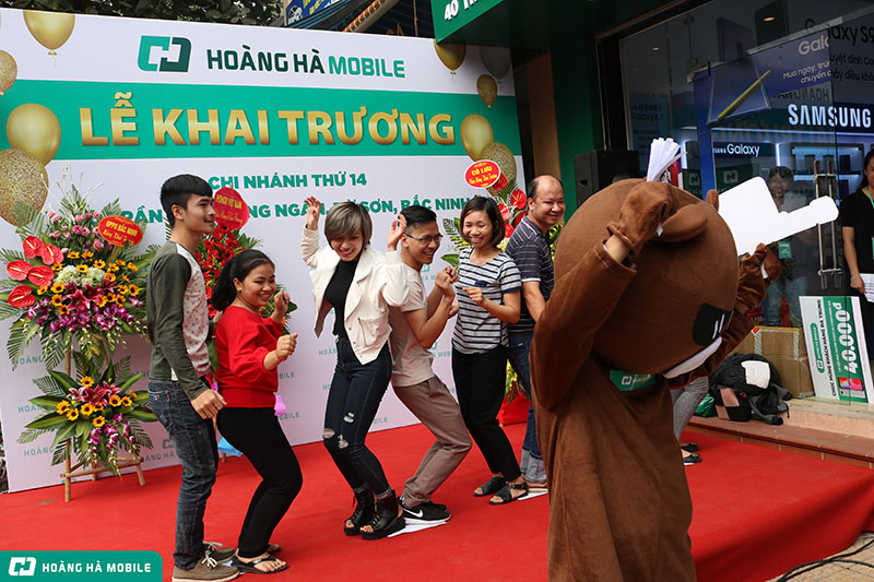 khai-truong-hoang-ha-mobile-bac-ninh-60