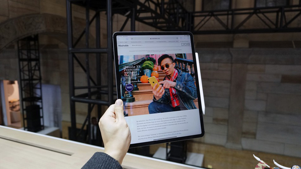 Sửa iPad Pro 2018 đắt ngang mua iPhone 8 hoặc iPad Pro 10.5 inch