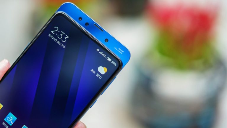 Xiaomi Mi MIX 3 với mạng 5G vừa “trên tay” chủ tịch Xiaomi