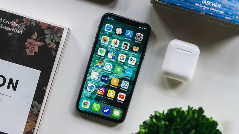 Mở bán lại iPhone X