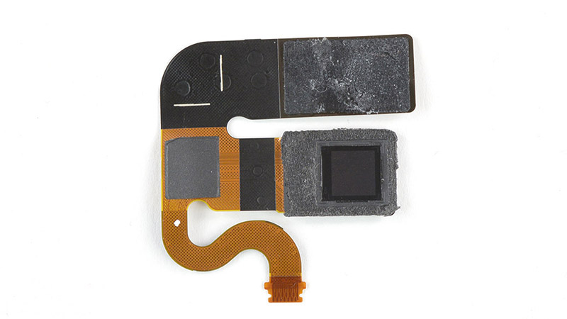 Mổ bụng Huawei Mate 20 Pro: Cảm biến vân tay quang học, hỏng 1 thay 2