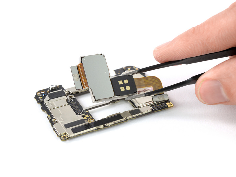 Mổ bụng Huawei Mate 20 Pro: Cảm biến vân tay quang học, hỏng 1 thay 2