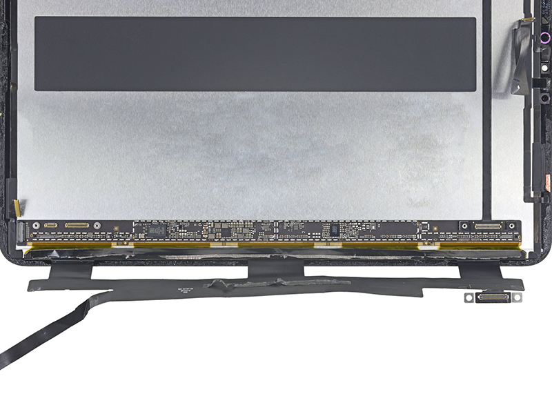 Mổ bụng iPad Pro 2018 bản 11 inches: Nội thất đẹp như vẻ ngoài, hơi khó sửa một chút