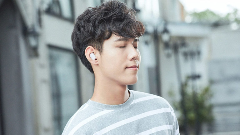 Xiaomi AirDots ra mắt: Tên giống AirPods nhưng có Bluetooth 5.0