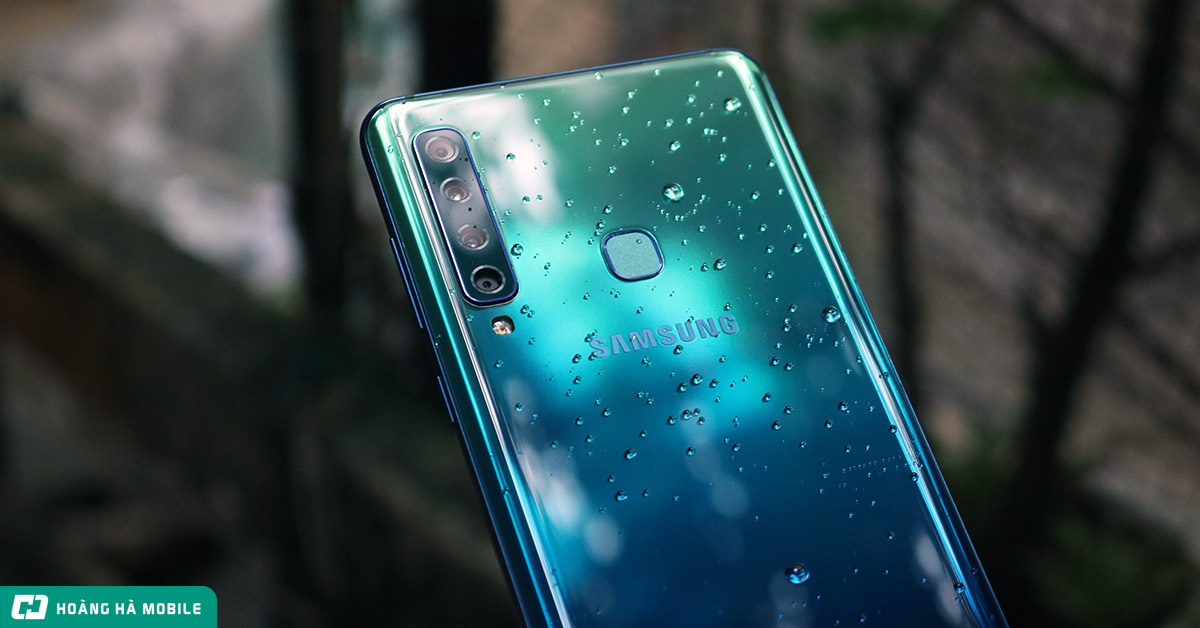 Mở hộp và trên tay Galaxy A9 2018 chuẩn bị mở bán tại Việt Nam