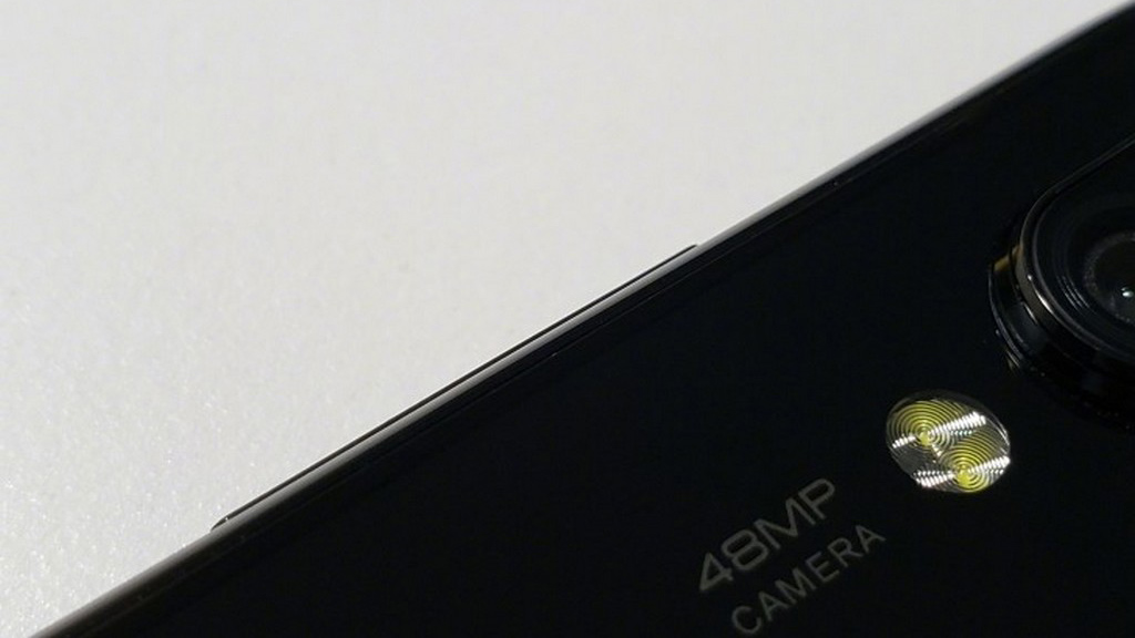 Xiaomi nhá nhem chiếc smartphone với camera “khủng” 48MP