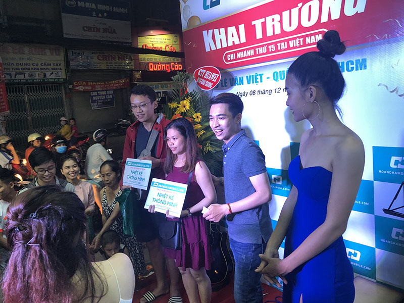 Hoàng Hà Mobile 215 Lê Văn Việt