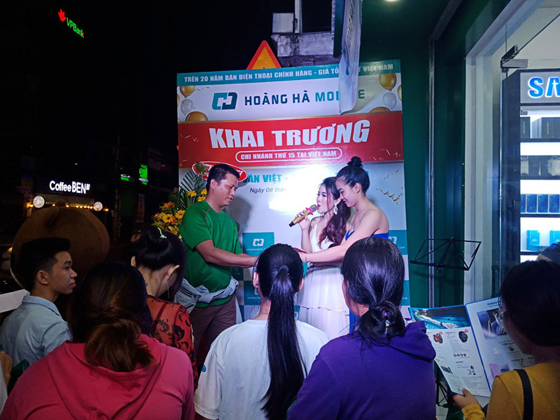 Hoàng Hà Mobile 215 Lê Văn Việt