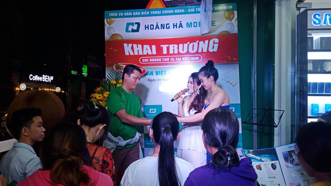 Thư cảm ơn khách hàng nhân dịp khai trương Hoàng Hà Mobile 215 Lê Văn Việt, Q9