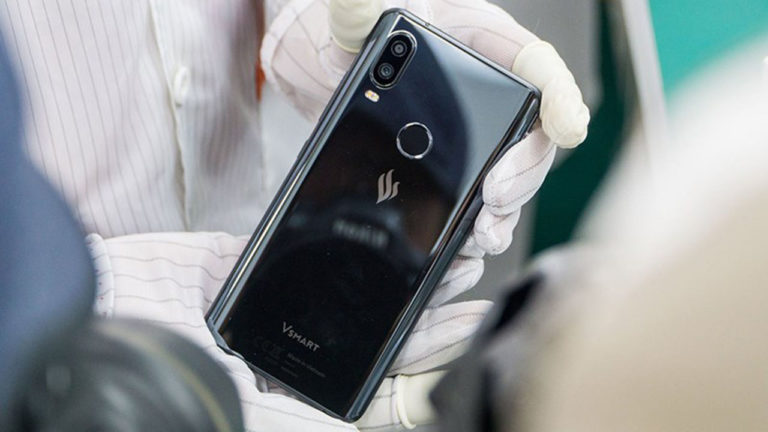 Trên tay Vsmart, điện thoại Việt ra mắt vào 14/12 tới đây