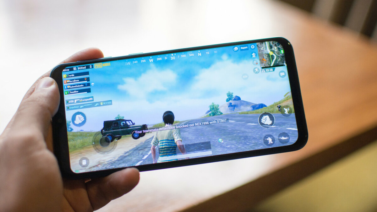 Đánh giá Samsung Galaxy M20: Xiaomi đã có đối thủ trong phân khúc giá rẻ