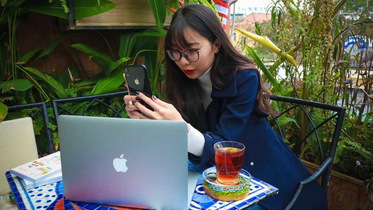 Hướng dẫn cách gửi và nhận tin nhắn SMS trên Macbook