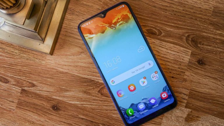 Đánh giá Samsung Galaxy M10: Hoàn thiện tốt, đủ dùng trong tầm giá
