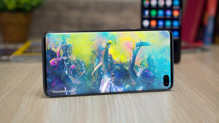 Samsung giảm tới 13 triệu đồng cho khách hàng khi đổi iPhone lấy Galaxy S10