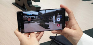 [MWC 2019] Đây là Galaxy S10 bản 5G: 7 camera, màn hình 6.7 inches