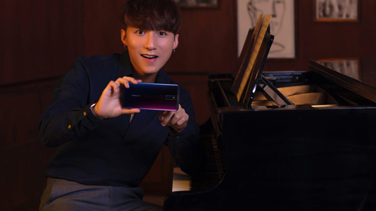 Sơn Tùng M-TP ‘‘chuẩn thần thái’’ cùng sản phẩm mới OPPO F11 Pro