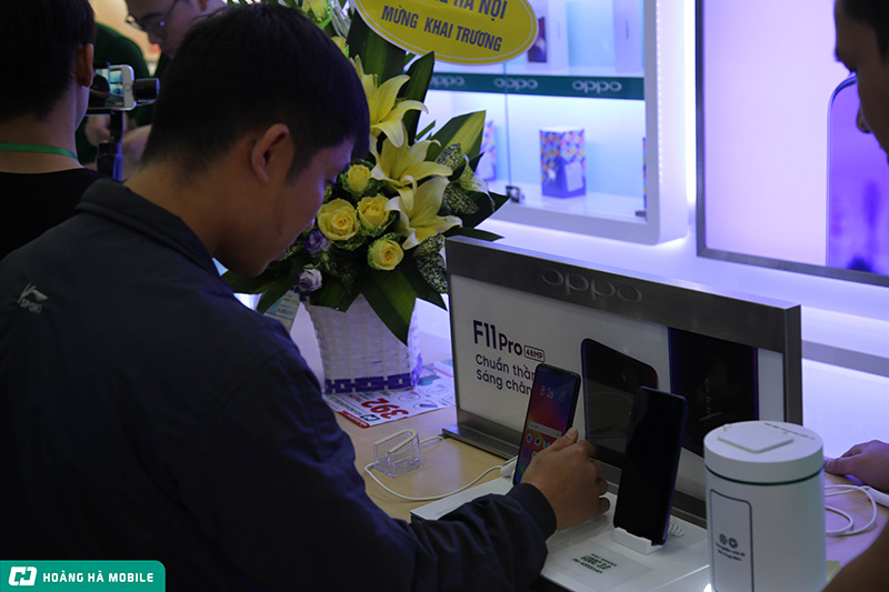 Hoàng Hà Mobile 392 Trương Định