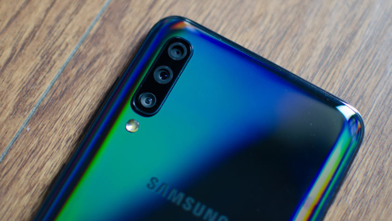 Đánh giá Galaxy A70