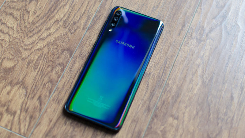 Đánh giá Galaxy A70