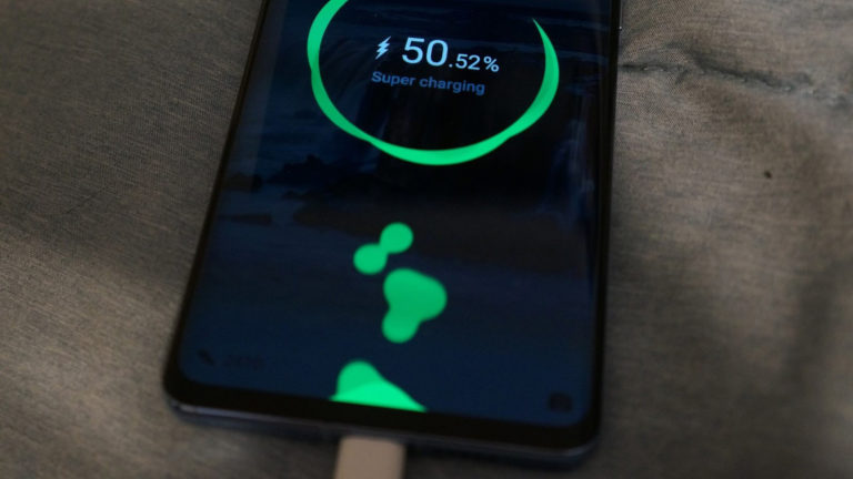 Huawei P30 Pro về: Công nghệ sạc nhanh vượt bậc và tuổi thọ pin được kéo dài