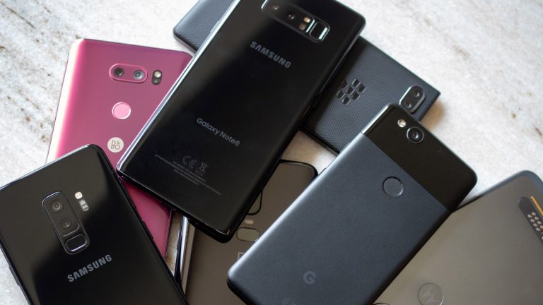 Điện thoại tân trang là gì? Tiêu chí lựa chọn như nào và mua ở đâu?