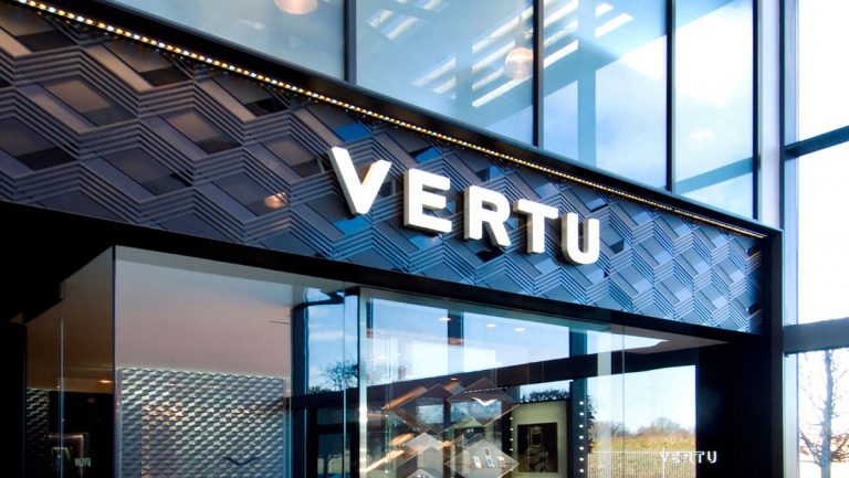 Xin chào Việt Nam, Vertu chuẩn bị quay lại rồi đây