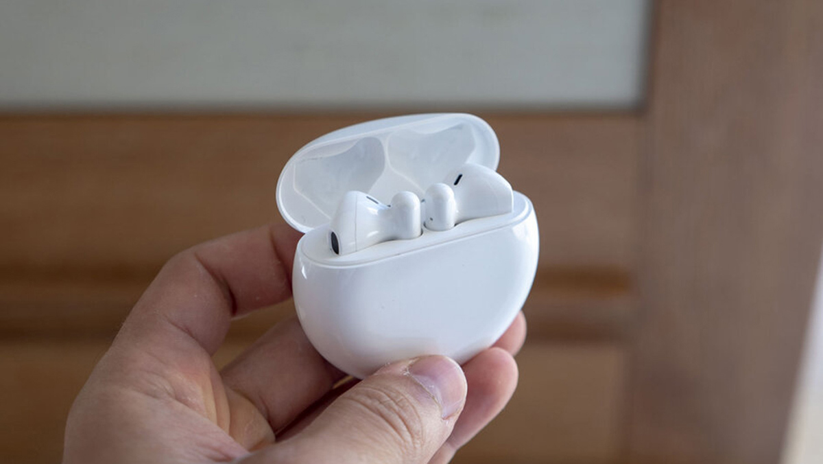 Huawei FreeBuds 3 ra mắt: Hộp giống Oral-B, tai nghe cứ tưởng là AirPods
