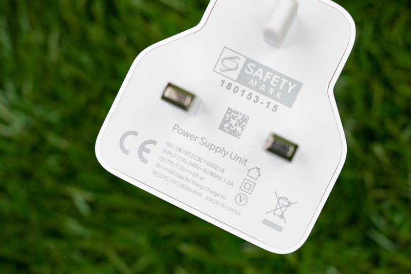 OnePlus 7T ra mắt: Giá chỉ hơn 13 triệu đồng mà cái gì cũng có