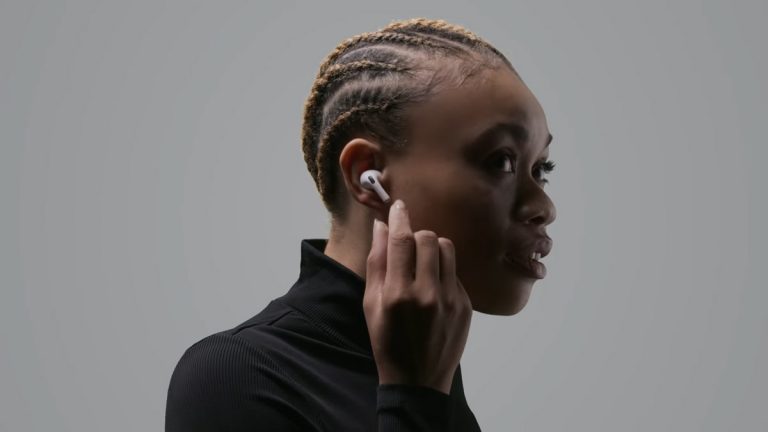 AirPods Pro có gì mới? Tương thích máy nào?