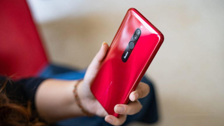 Redmi 8 ra mắt: Ngoại hình bắt mắt, Snapdragon 439, giá khoảng 2.6 triệu đồng