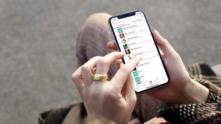 Cách chuyển danh bạ SIM sang iPhone trong “tíc tắc”