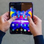 Samsung sẽ cải thiện Galaxy Fold và phát triển điện thoại gập vào năm tới