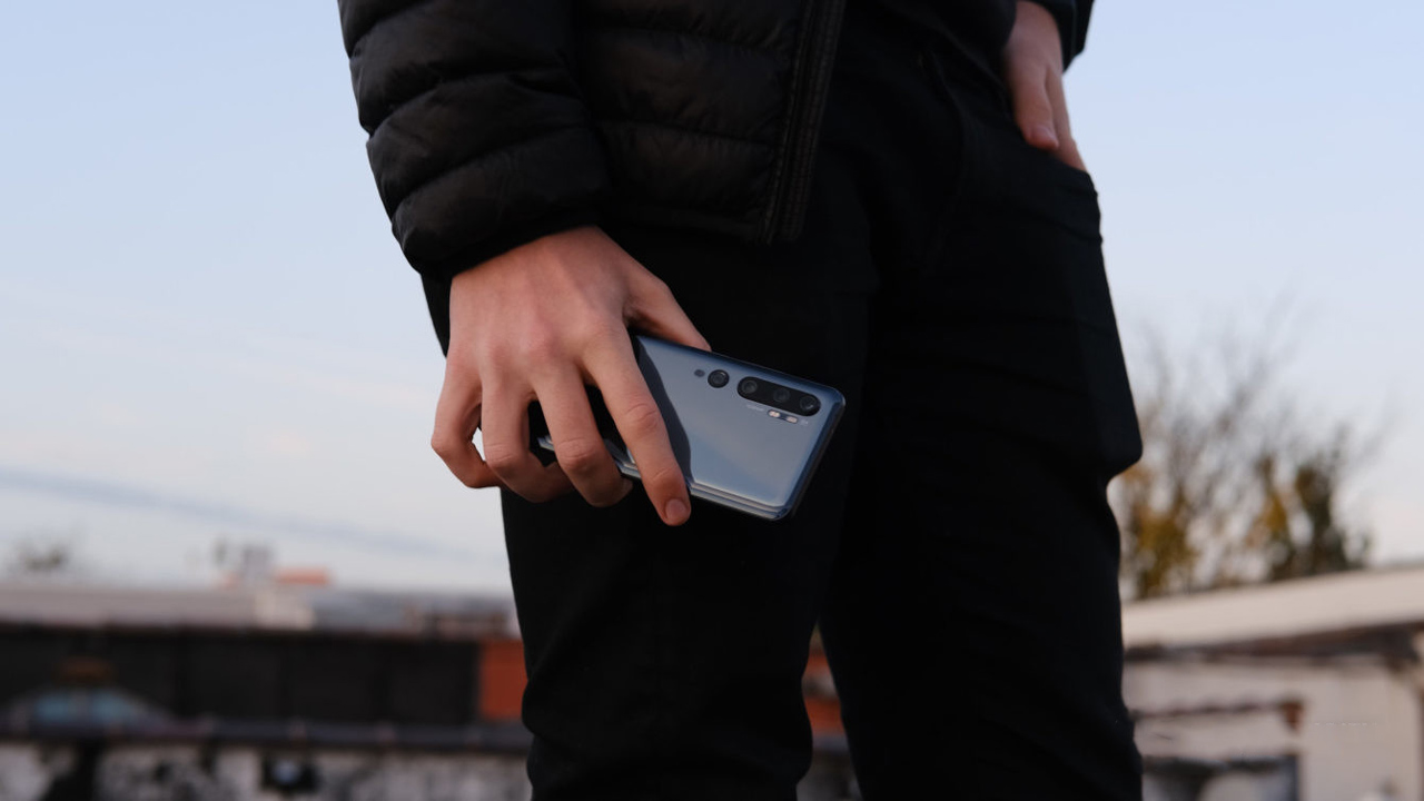 Mở hộp và đánh giá Mi Note 10: Cái gì cũng “siêu to khổng lồ”, giá chỉ hơn 9 triệu đồng