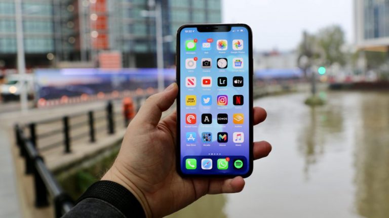iPhone X / iPhone 11 nhạc chuông nhỏ khi nhìn vào màn hình là sao? Khắc phục như nào?