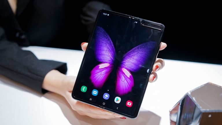 Những lý do vì sao Galaxy Fold lại cháy hàng chỉ trong vài giờ đặt trước