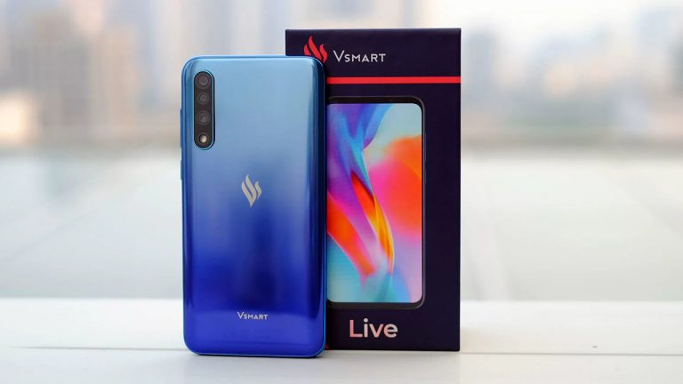Vsmart tặng quà tri ân cho những khách hàng đã mua Vsmart Live