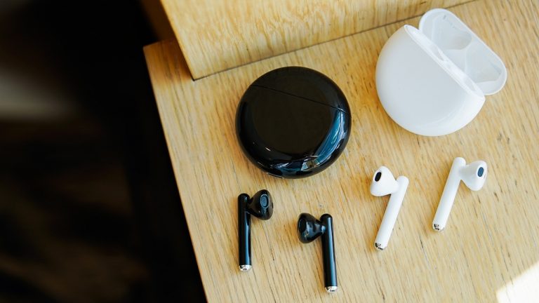 Đánh giá Huawei Freebuds 3: Công nghệ khử tiếng ồn tự động, chip Kirin A1