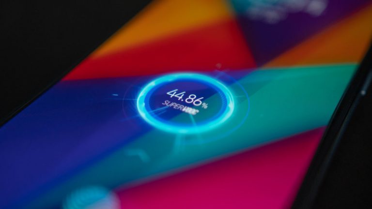 Đã tìm ra điện thoại Android có pin tốt nhất 2018