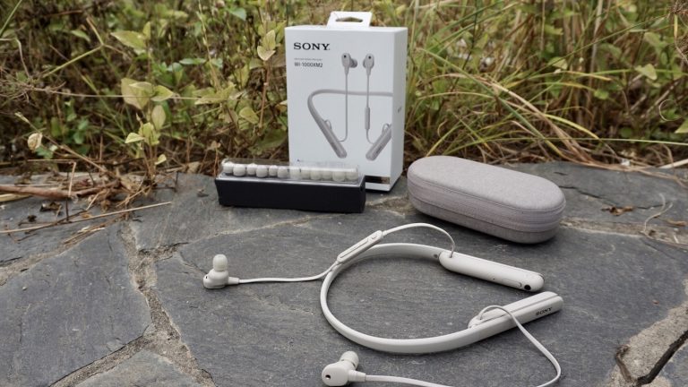 Tai nghe Sony WI-1000XM2: “Chất âm xịn” đánh bại WF-1000XM3