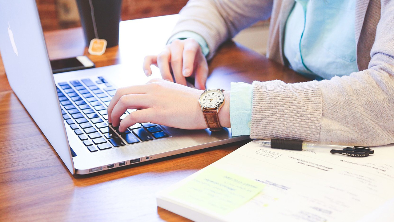 Mẹo làm việc tại nhà cực kì hiệu quả giữa mùa dịch Covid-19