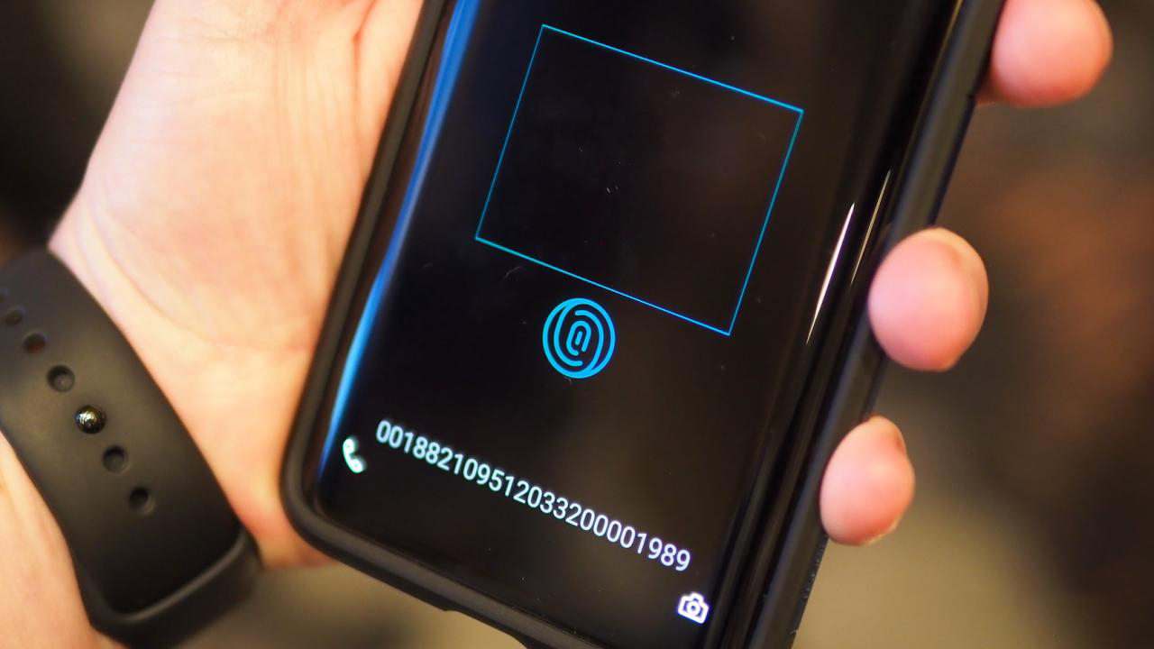 cam-bien-van-tay-iphone-12-1