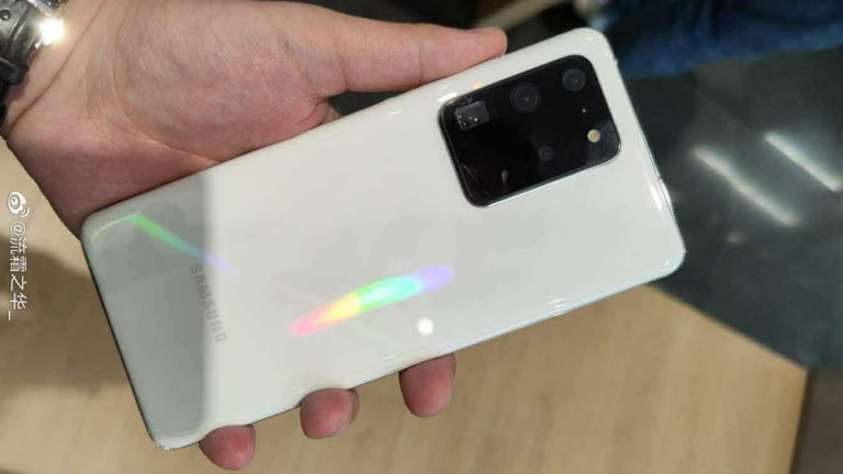 Galaxy S20 Ultra màu trắng xuất hiện thực tế